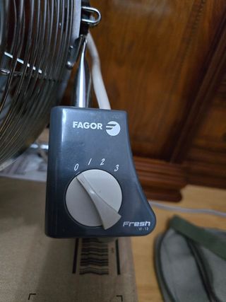 Ventilador Fagor acero inoxidable marca FAGOR.