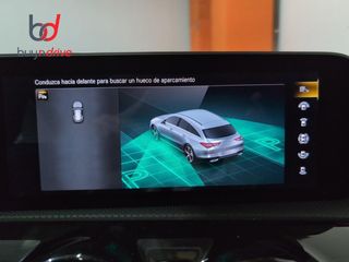 Mercedes-Benz CLA 220d DCT