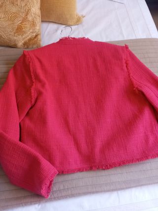 Chaqueta Tintoretto roja fresa
