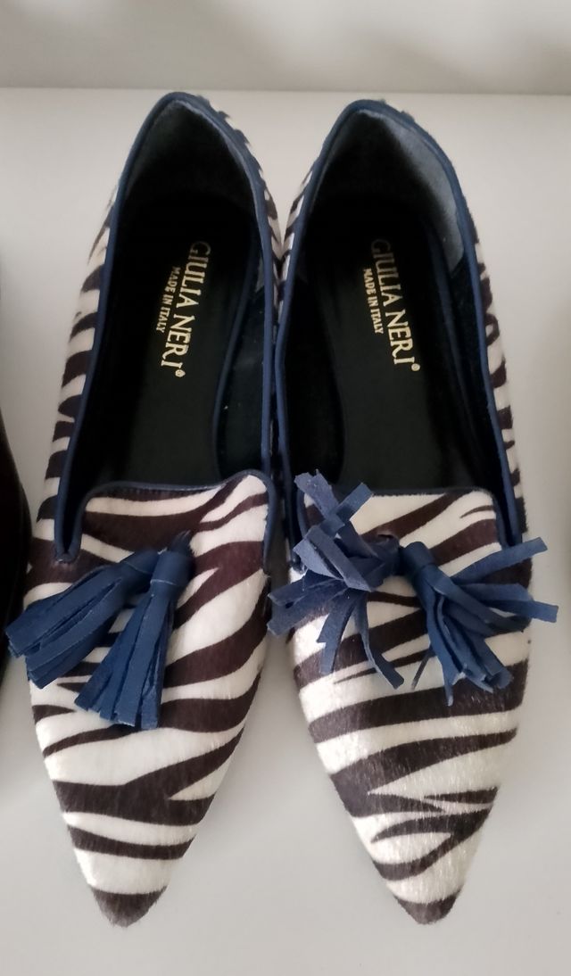 Giulia Neri - Scarpe zebrate