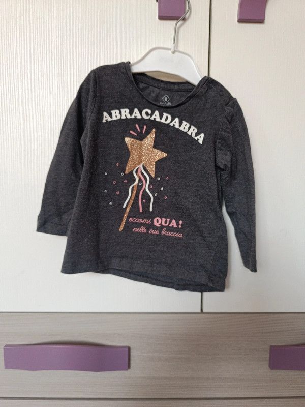 Abbigliamento bimba 12-18 mesi: 2 maglie + legging