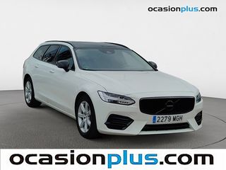 Volvo V90 D4 Momentum Auto 140 kW (190 CV)