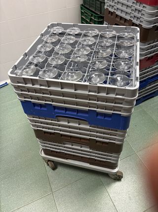 cestas para copas Cambro BR258