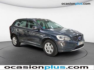Volvo XC60 D4 Momentum Auto 133 kW (181 CV)