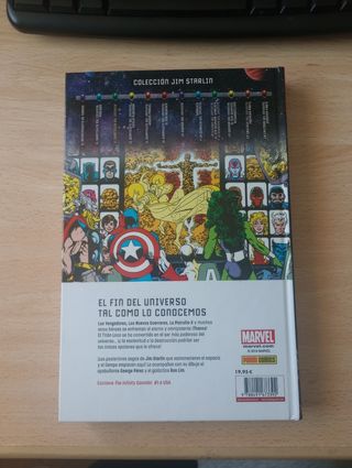 Comics Marvel Deadpool y Thanos 
