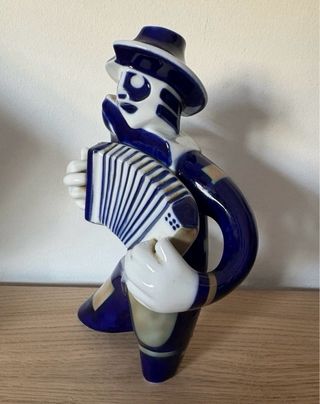 Músico Sargadelos, ciego de Castelao