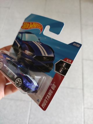 Hot Wheels custom Ford Mustang gt