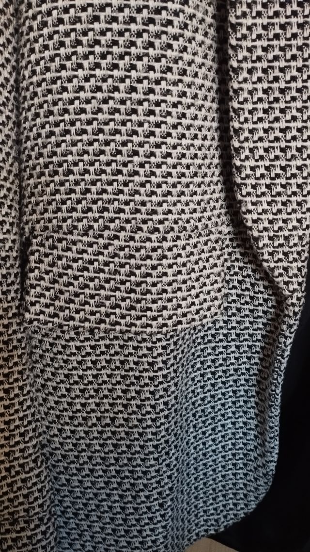 Blazer blanco y negro, talla M