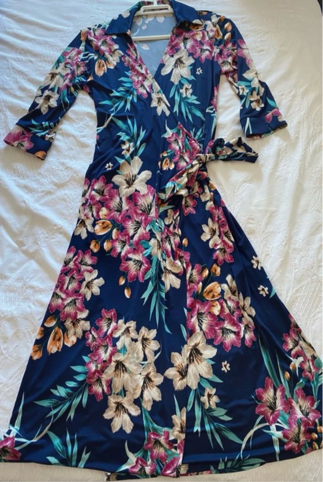 Vestido largo floral azul