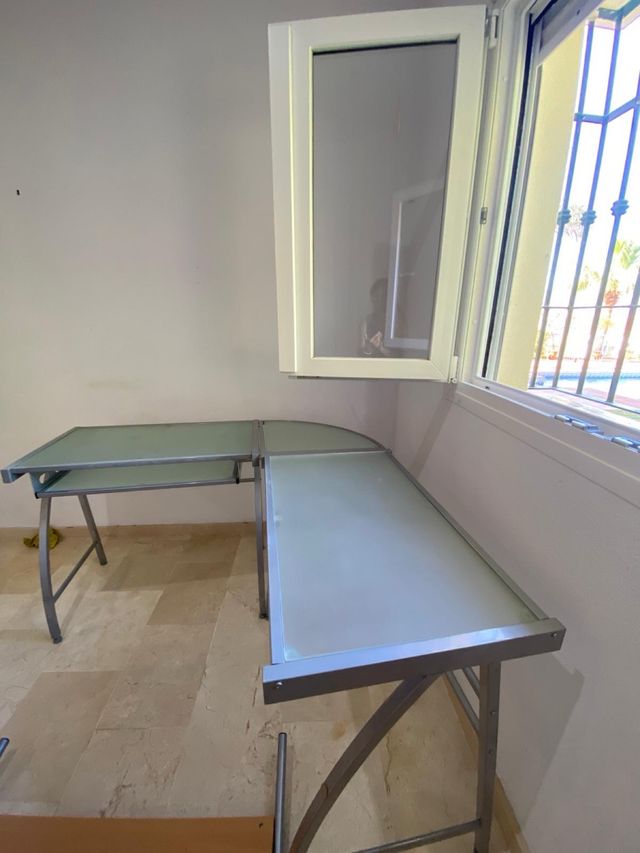 Escritorio cristal moderno