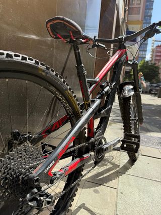 Bicicleta YT Capra AL Comp 2017
