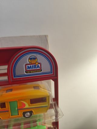 Carros Mira 1:64 - 12 6+6 miniaturas