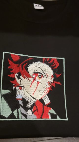 Maglietta Demon Slayer ricamata