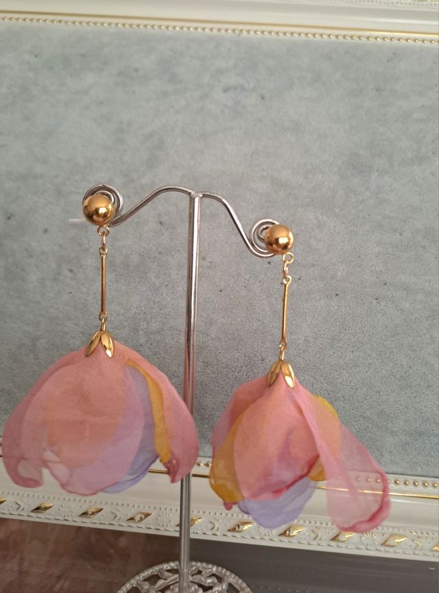 Pendientes Flor organza blancos