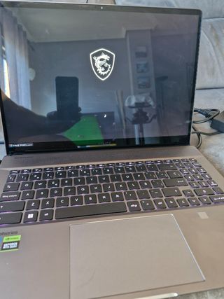 Portátil MSI Creator Z16