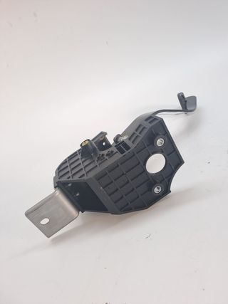 PEDAL EMBRAGUE SSANGYONG TIVOLI