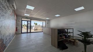 Local comercial en venta en Pilas