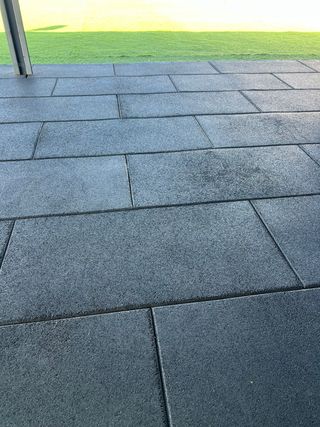 Suelo caucho gimnasio - 200 M2
