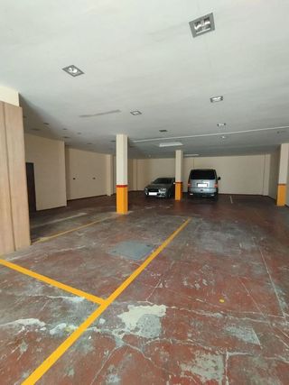 Garaje en venta en Bellavista en Sevilla