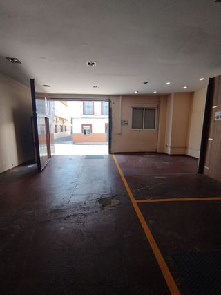 Garaje en venta en Bellavista en Sevilla