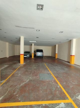 Garaje en venta en Bellavista en Sevilla