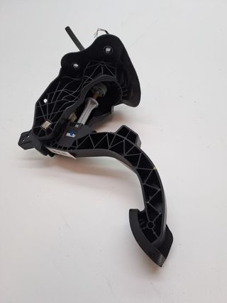 PEDAL EMBRAGUE CITROEN C4 PICASSO (2)