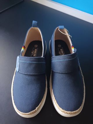Zapatillas  esparto NUEVAS