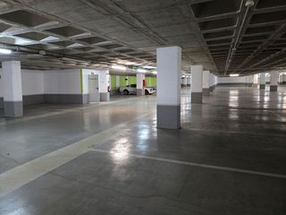 Garaje en venta en Can Nadal - Falguera en Sant Feliu de Llobregat