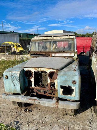 Land Rover Santana serie 2a 88