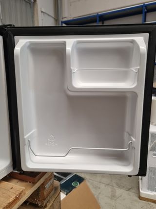 Mini nevera Severin 45L - Negra