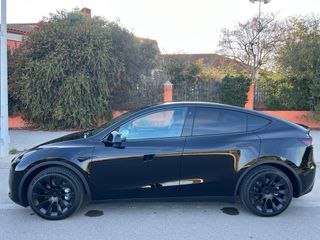 TESLA Model Y Traccion Trasera RWD