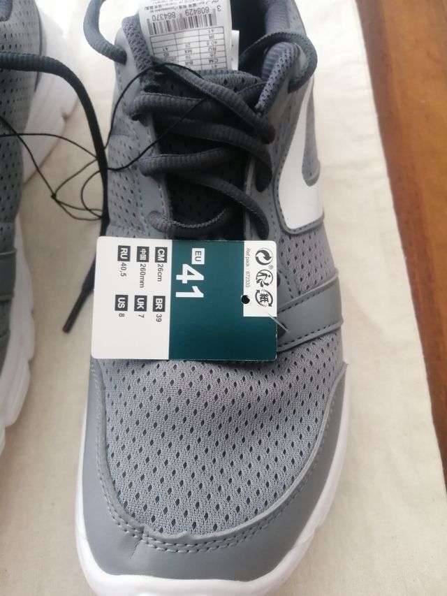 Zapatillas NUEVAS Kalenji 41 Hombre