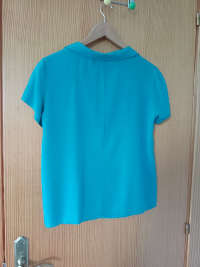 Camisa turquesa manga corta