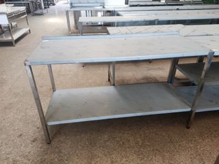 MESA INDUSTRIAL DE 150 CM