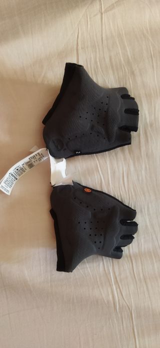 Guantes ciclismo Van Rysel y Rockrider