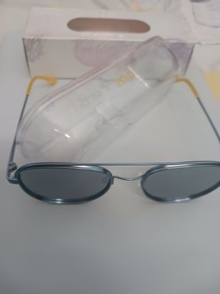 Gafas sol redondas azules