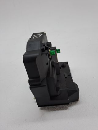 CERRADURA PUERTA TRASERA DERECHA LAND ROVER FREELANDER (LN)