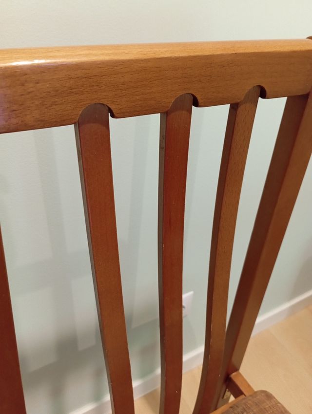 Pack Sillas de madera tapizadas