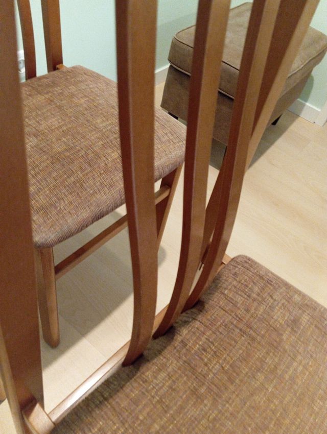 Pack Sillas de madera tapizadas