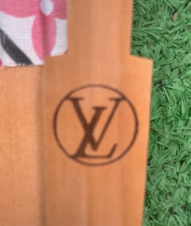 Louis Vuitton original Abanico Louis Vuitton Pink