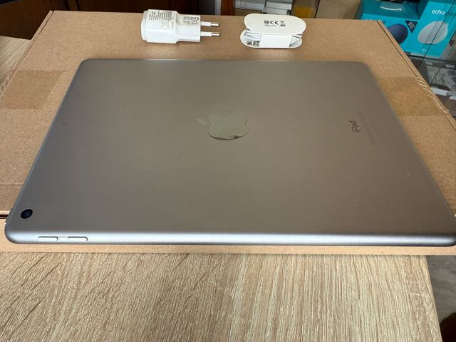 iPad 5ª Gen 128Gb - Plata