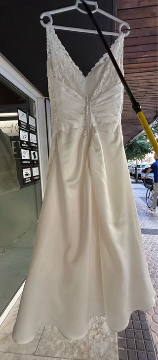 Vestido novia Demetrios 2024 blanco