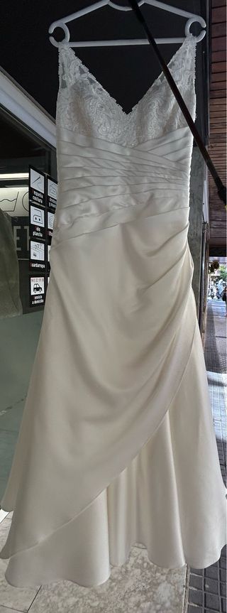 Vestido novia Demetrios 2024 blanco