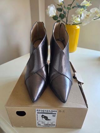 Zapato plata elegante