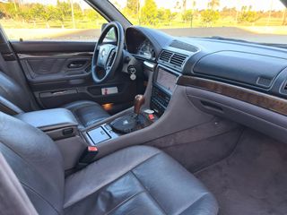 BMW Serie 7 1999