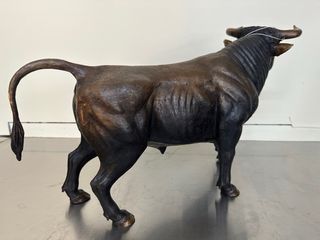 Escultura Toro Bronce


