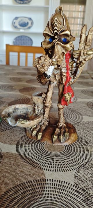 Figure decorative Marley. Negoziabili