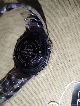 G-Shock Reloj - metalico.
