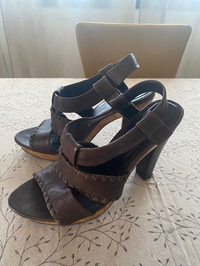 Sandalias BIMBA Y LOLA marrón