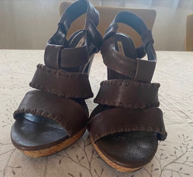 Sandalias BIMBA Y LOLA marrón